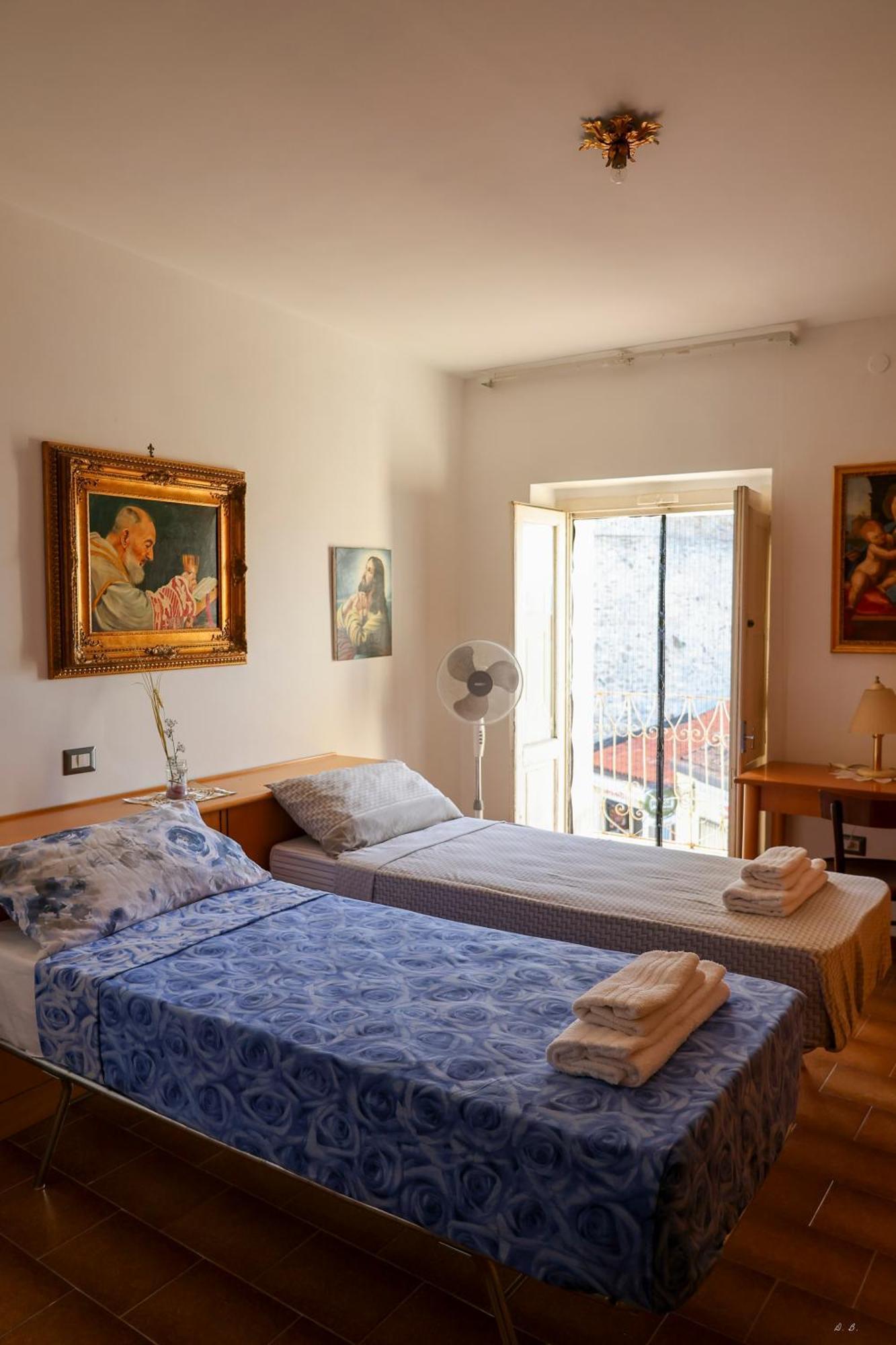 Hostel San Mercurio Toro エクステリア 写真